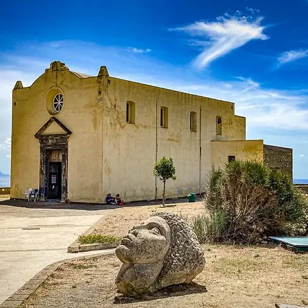 Casa Mika 3*
